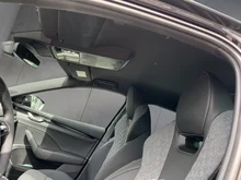 Škoda Octavia Combi 4x4 Sportline TSI DSG in Black-Magic Perleffekt