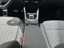 Škoda Octavia Combi 4x4 Sportline TSI DSG in Black-Magic Perleffekt
