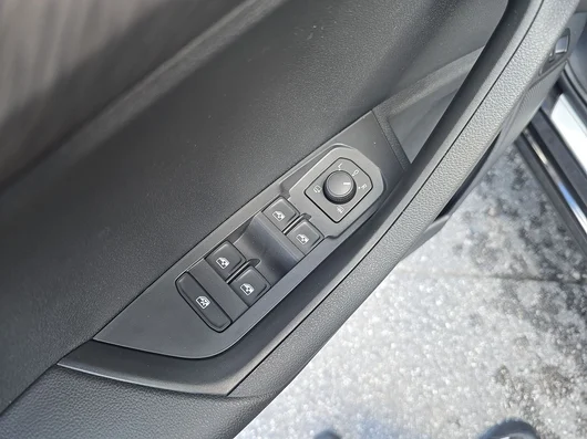 Bild eines Škoda Karoq 4x4 Selection TDI DSG