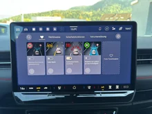VW ID.7 Tourer GTX 4MOTION 250kW Business in Mondsteingrau Dach Schwarz