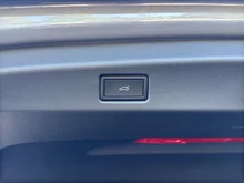 VW ID.7 Tourer GTX 4MOTION 250kW Business in Mondsteingrau Dach Schwarz