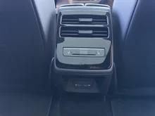 VW ID.7 Tourer GTX 4MOTION 250kW Business in Mondsteingrau Dach Schwarz