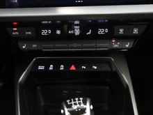 Audi A3 Sportback 30 TDI intense in mythosschwarz metallic