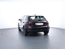Audi A3 Sportback 30 TDI intense in mythosschwarz metallic