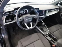 Audi A3 Sportback 30 TDI intense in mythosschwarz metallic