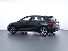 Audi A3 Sportback 30 TDI intense in mythosschwarz metallic