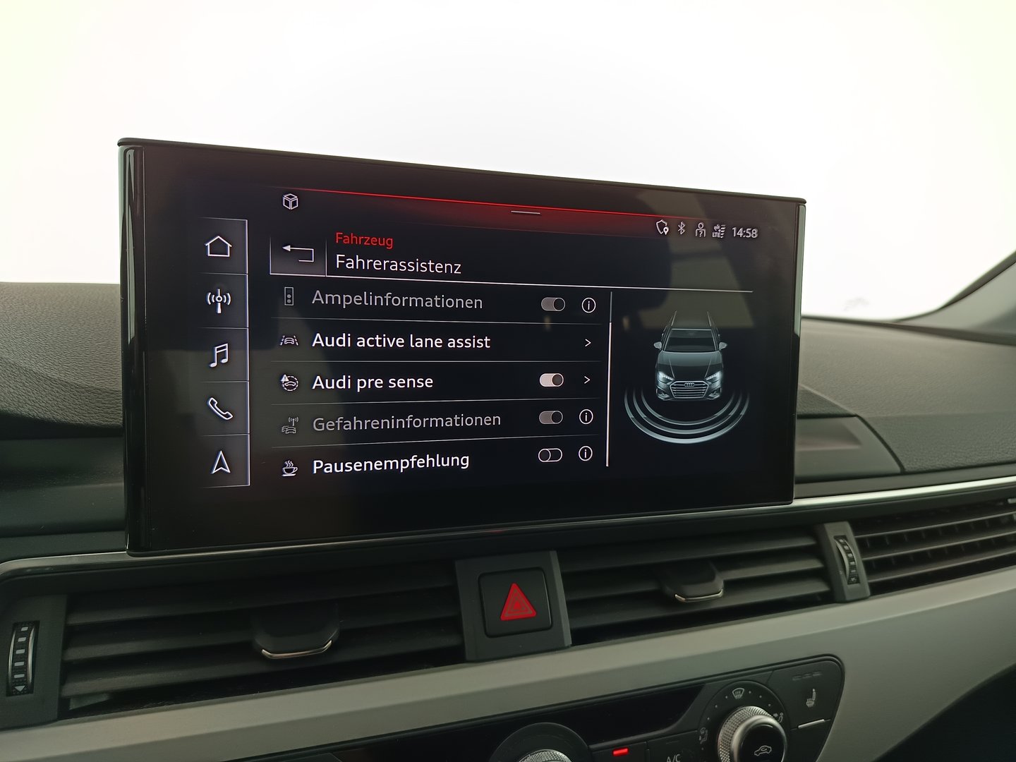 Audi A4 Avant 40 TDI advanced | Bild 23 von 34