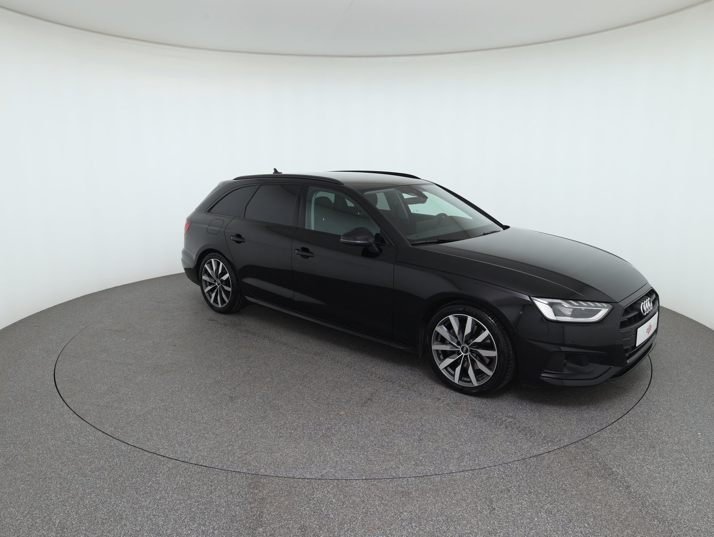 Audi A4 Avant 40 TDI advanced | Bild 3 von 34