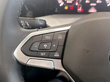 VW Golf Rabbit TSI in Anemonenblau Metallic
