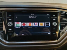 VW T-Roc Design TSI ACT DSG in  Black Oak Brown Met.