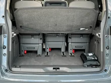 VW Multivan Edition ÜH eHybrid 180 kW 4M in Puregrey/Dach Deepblack