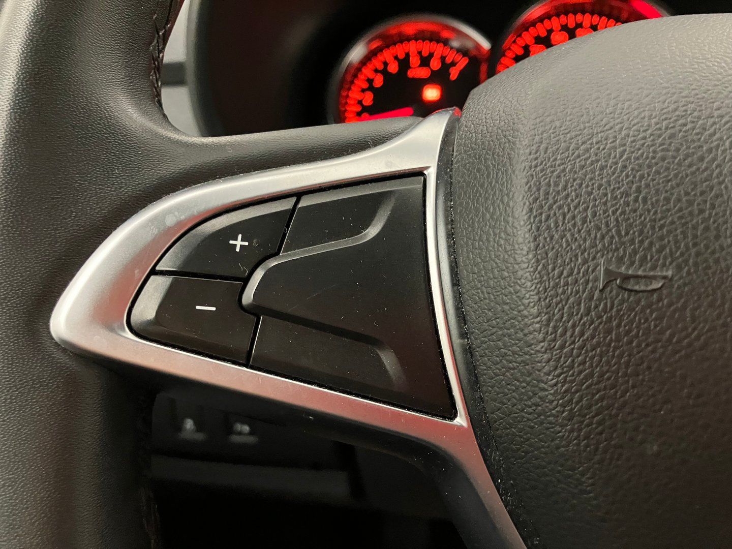 Dacia Lodgy Blue dCi 115 Comfort | Bild 15 von 27
