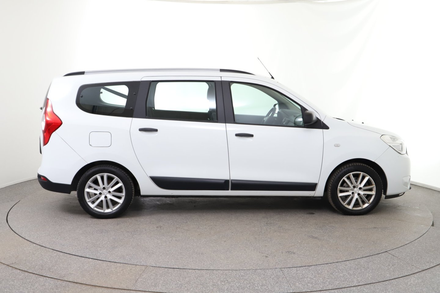 Dacia Lodgy Blue dCi 115 Comfort | Bild 6 von 27