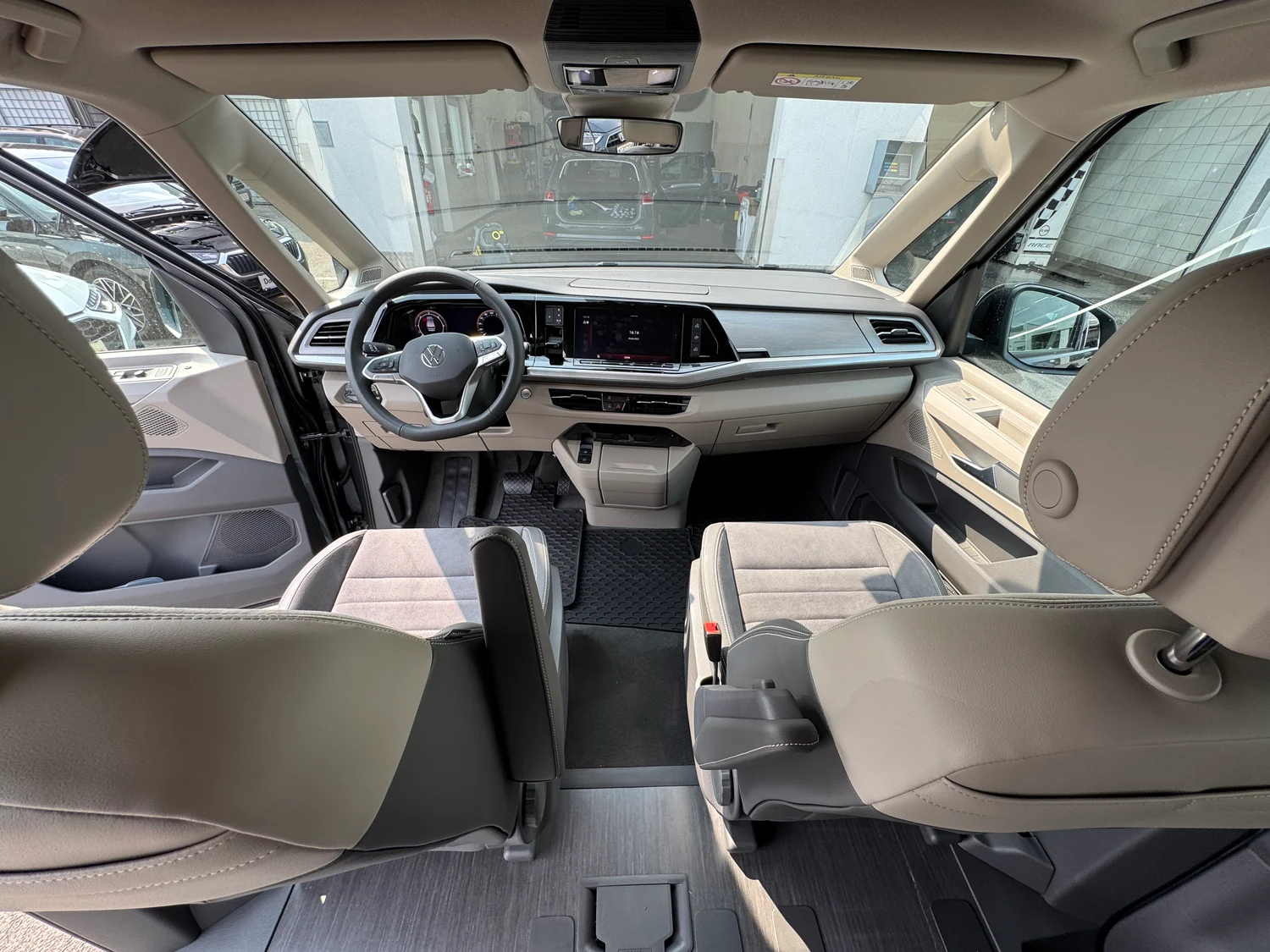 Bild eines VW California Ocean TDI