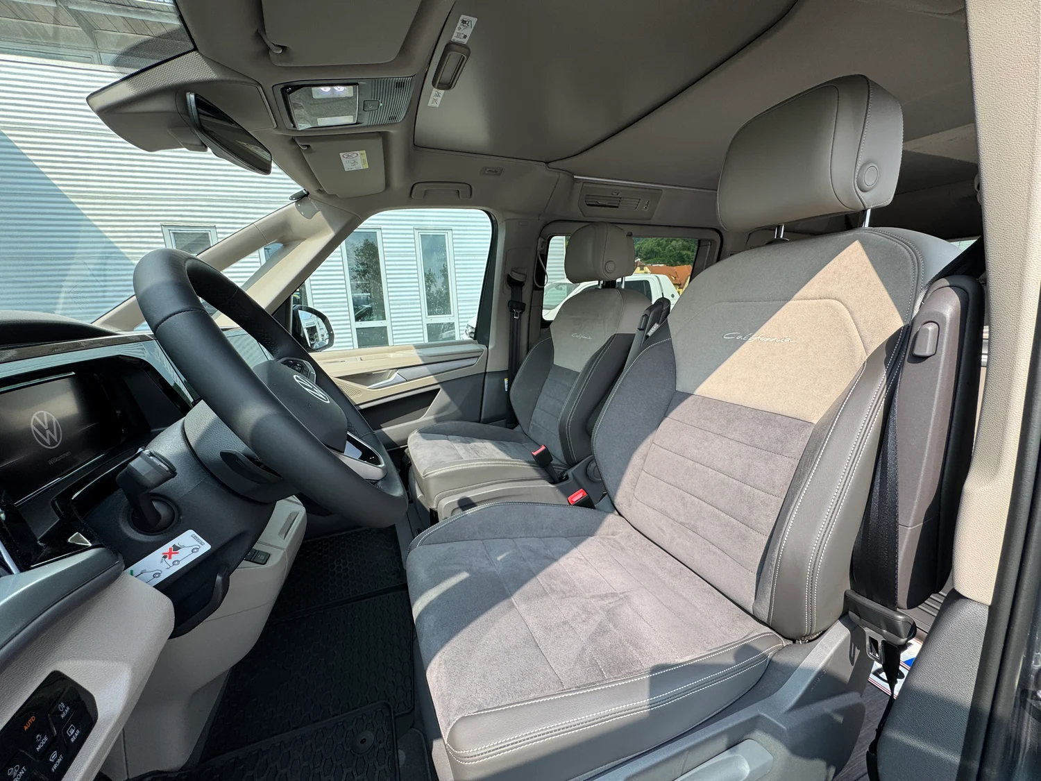 Bild eines VW California Ocean TDI