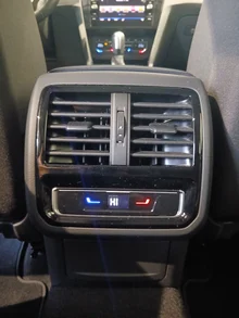 VW Passat Variant Business 2,0 SCR TDI DSG in K2 Pyritsilber Metallic