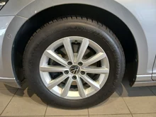 VW Passat Variant Business 2,0 SCR TDI DSG in K2 Pyritsilber Metallic