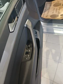 VW Passat Variant Business 2,0 SCR TDI DSG in K2 Pyritsilber Metallic