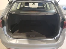 VW Passat Variant Business 2,0 SCR TDI DSG in K2 Pyritsilber Metallic