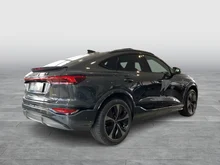 Audi Q6 Sportback e-tron quattro in Manhattangrau Metallic