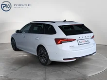 Škoda Octavia Combi Sportline TDI DSG in Moon-Weiß Metallic