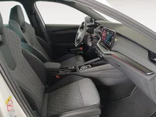 Škoda Octavia Combi Sportline TDI DSG in Moon-Weiß Metallic