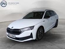 Škoda Octavia Combi Sportline TDI DSG in Moon-Weiß Metallic