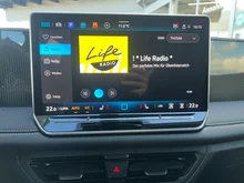 VW Tiguan Life TDI DSG in Grenadillschwarz Metallic