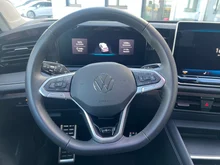 VW Tiguan Life TDI DSG in Grenadillschwarz Metallic