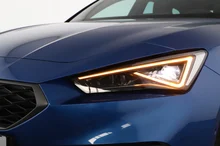 SEAT Leon SP Kombi FR Edition 1.5 TSI 115 PS in Saphir-Blau Metallic