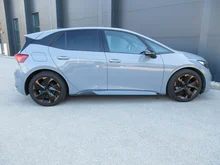 Thumbnail-Foto von Fahrzeug