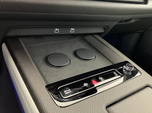 Bild eines Audi Q7 TDI quattro 220 kW