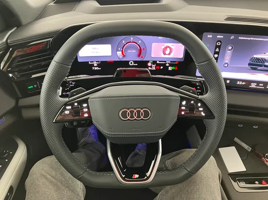 Bild eines Audi Q7 TDI quattro 220 kW