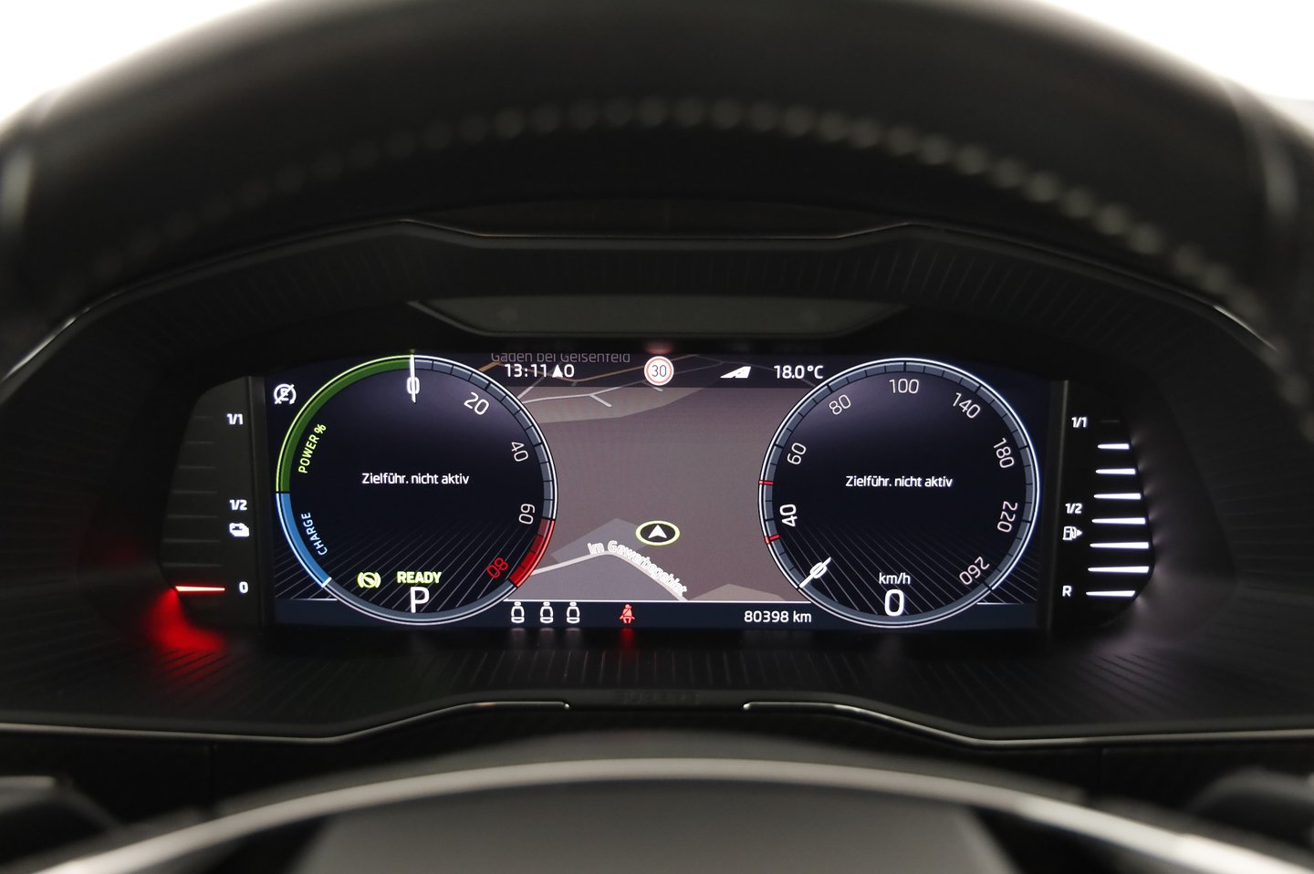 Škoda SUPERB Combi iV SPORTLINE DSG | Bild 10 von 23