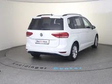 VW Touran Comfortline TDI SCR 5-Sitzer in weiss - normal