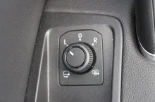 VW Touran Life TSI in OYSTER SILVER METALLIC