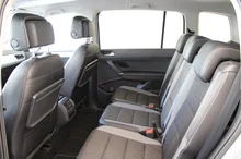VW Touran Life TSI in OYSTER SILVER METALLIC