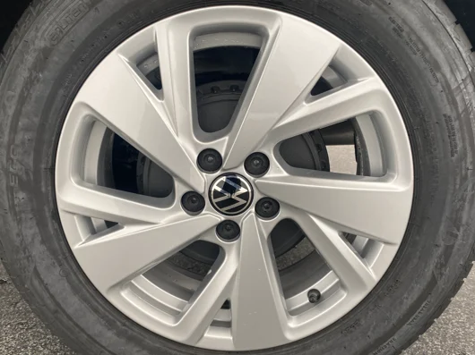 Bild eines VW Taigo 4Me TSI