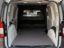 VW Caddy Cargo TDI 4MOTION in Candyweiß