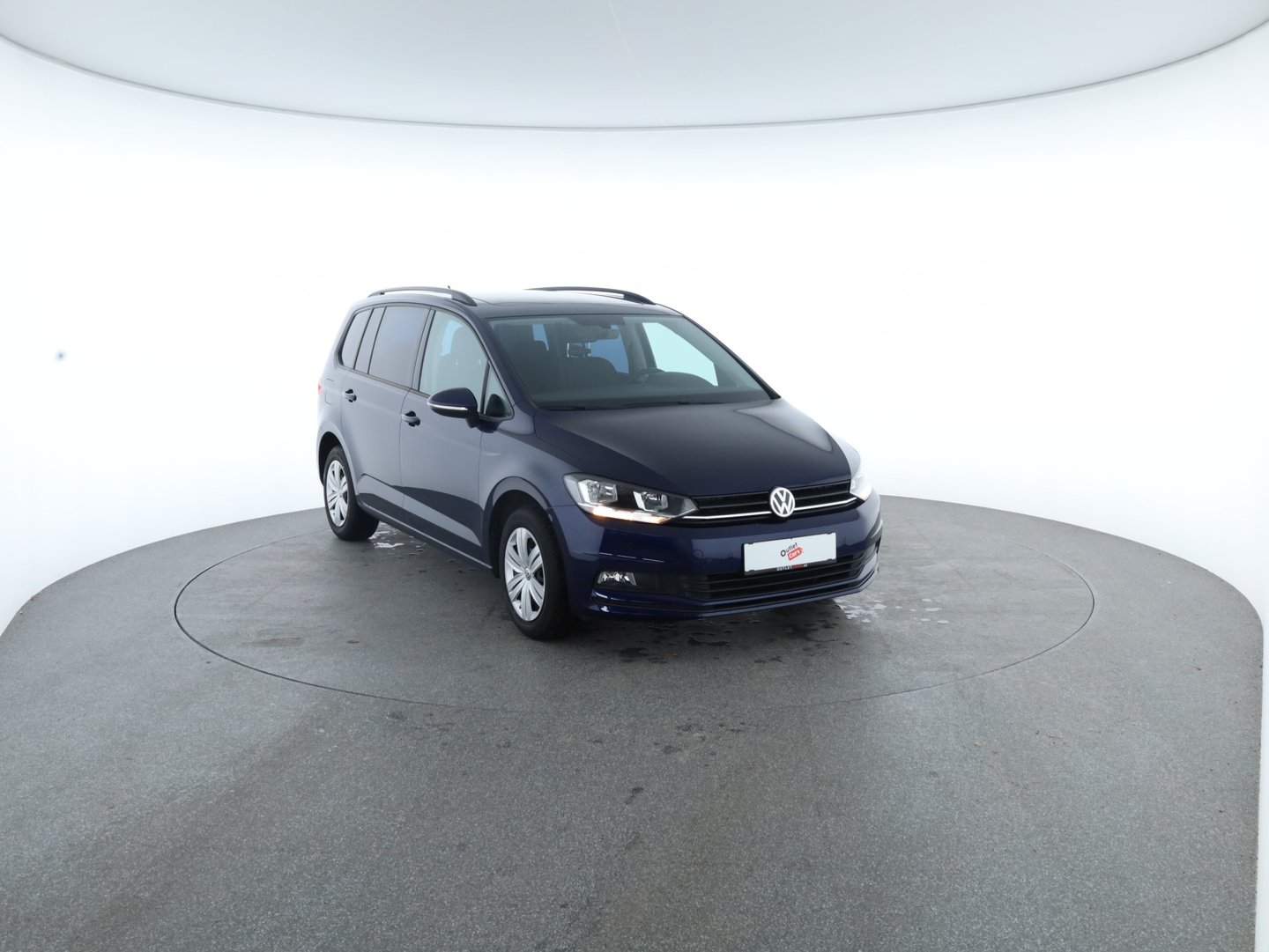 VW Touran TDI SCR DSG 7-Sitzer | Bild 8 von 26