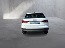 Audi Q3 35 TFSI intense in Arkonaweiss