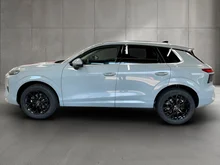 Audi Q3 TFSI 110 kW  intense in Pfeilgrau Perleffekt