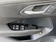 Audi Q3 TFSI 110 kW  intense in Pfeilgrau Perleffekt