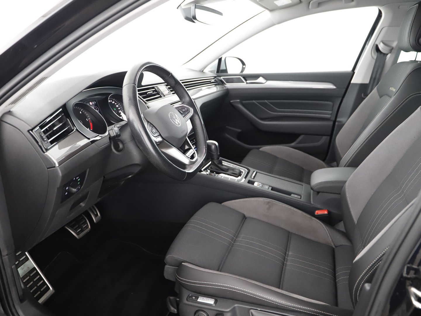 VW Passat Alltrack TDI 4MOTION DSG | Bild 13 von 29