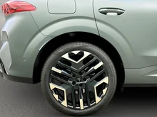 CUPRA Terramar TRIBE 2.0 TSI 204 PS DSG 4Drive in Mangan-Grün Matt