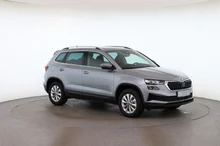 Škoda Karoq 4x4 Selection TDI DSG in Smokey Diamond-Silber Metallic