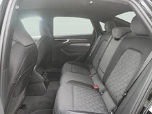 Audi A6 Limousine quattro TDI 150 kW in Mythosschwarz Metallic