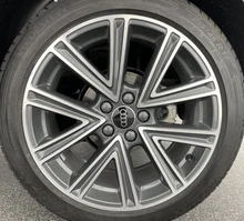 Thumbnail-Foto von Fahrzeug