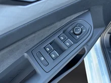 VW Golf Rabbit TSI in Pure White