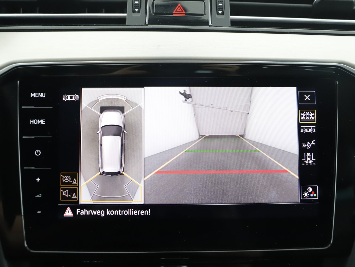 VW Passat GTE Variant | Bild 19 von 32